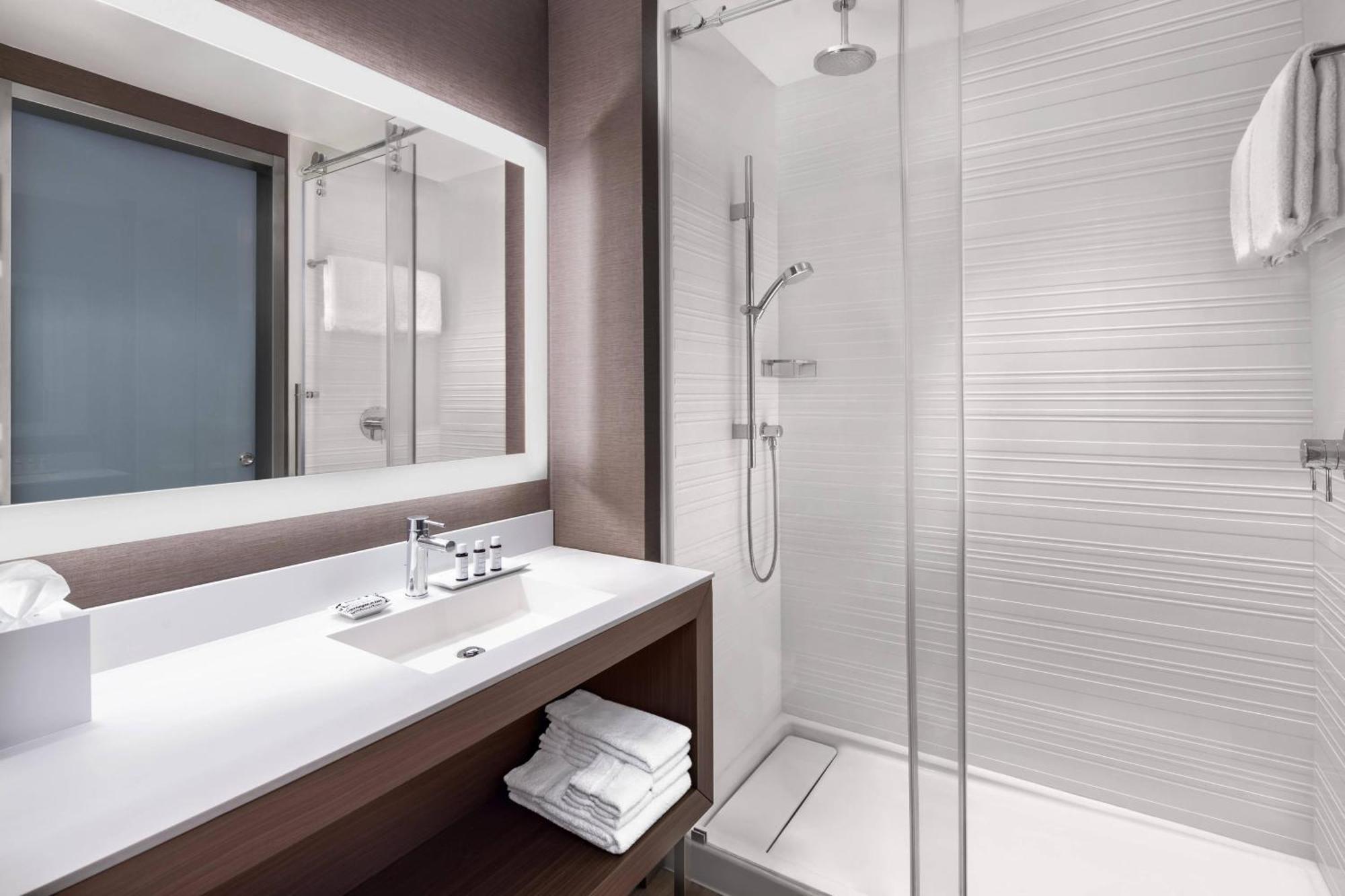 Ac Hotel By Marriott Louisville Downtown Εξωτερικό φωτογραφία